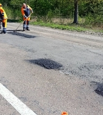 На Волині за 2,9 мільйона грн планують відремонтувати дорогу між селами громади