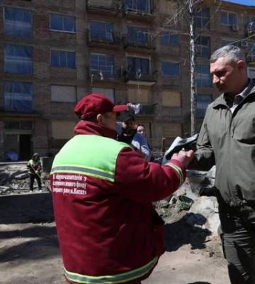 В &quot;Турботу&quot; внесут изменения по помощи киевлянам, чье жилье разрушили обстрелы, – Кличко