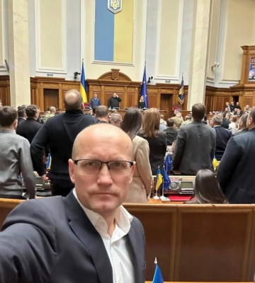 Що задекларував народний депутат від Рівненщини Олександр Аліксійчук (ВІДЕО) Що задекларував народний депутат від Рівненщини Олександр Аліксійчук (ВІДЕО)
