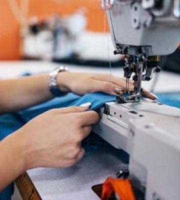 Історія успіху: як переселенець з Луганську, відродив швейне виробництво на Полтавщині