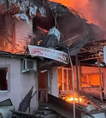 Доба на Харківщині: від ворожих ударів постраждали 4 населені пункти та місто Харків.. ФОТОрепортаж
