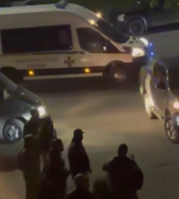 Гребли даже с бронью и отсрочкой: ТЦК с полицией устроили масштабный рейд по барам и ресторанам – кадры