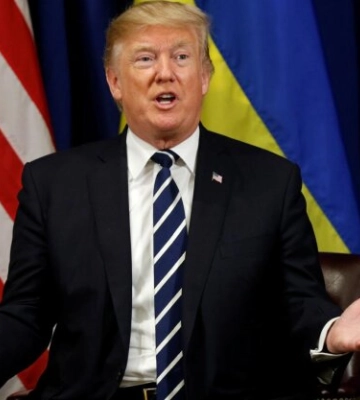 &quot;Отказ от ястреба&quot;: The Telegraph узнал, под чьим &quot;прикрытием&quot; Трамп изменил отношение к Путину