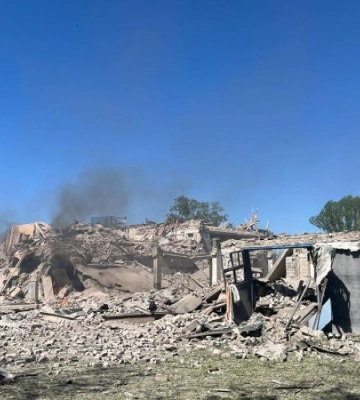 Росіяни скинули авіабомбу на пожежну частину у Куп&#039;янську на Харківщині