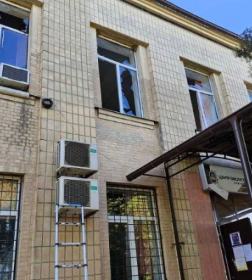 Окупанти пошкодили будівлю податкової на Харківщині
