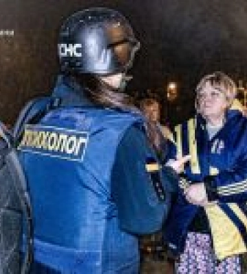 Комунальники Харкова ліквідовують наслідки нічної атаки 