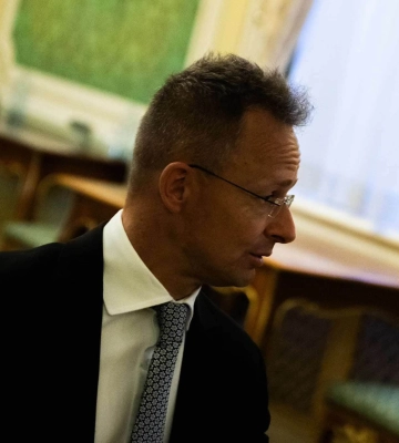 &quot;Зеленський має змиритись&quot;: Сійярто про право Угорщини блокувати вступ України в ЄС