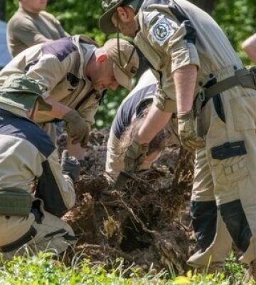 На Тернопільщині виявлено останки понад 30 осіб — триває ексгумація
