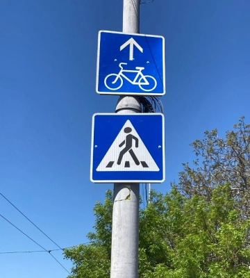 В Одесі комунальники проводять планові роботи з підвищення безпеки дорожнього руху