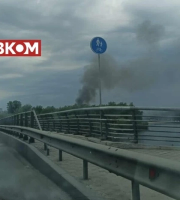 В сети пишут о масштабном пожаре на Гидропарке