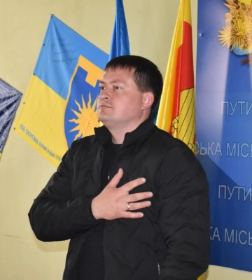 Мер Путивля уже 8 років зводить будинок