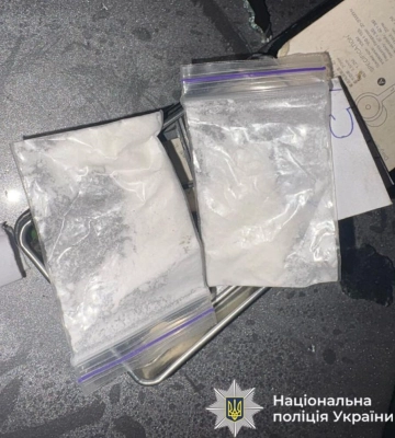 У Золотоноші сп’янілий від наркотиків водій в’їхав у електроопору (ФОТО)