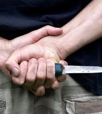У Житомирі 11-річна дівчина отримала ножове поранення після суперечки зі знайомим