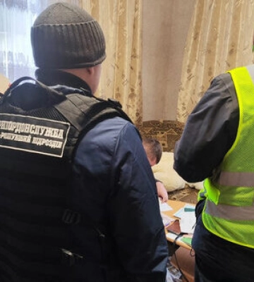 Вивезення синів за кордон за підробленими медичними довідками: на Буковині викрито двох жінок, - ДПСУ. ФОТО