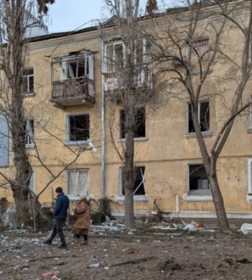 У Миколаєві троє людей постраждали внаслідок атаки російських БпЛА