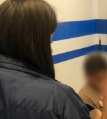 Пограбував підлітка з інвалідністю: білгород-дністровські поліцейські оперативно затримали зловмисника