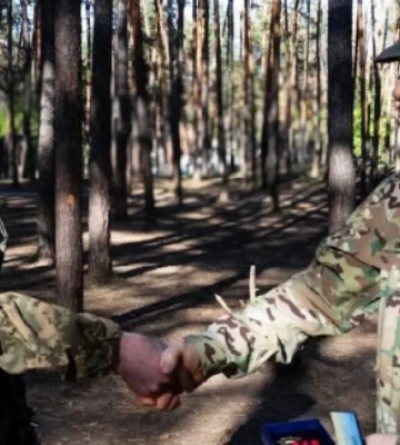 Сирський нагородив воїнів, які відзначилися у ході Курської операції
