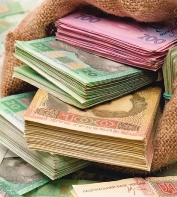 МВФ рекомендував Україні підвищити податки для наповнення бюджету – медіа