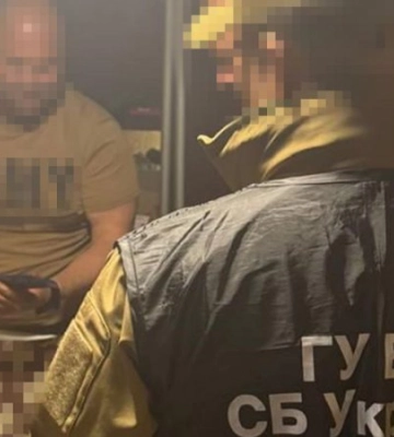 СБУ спільно із ДБР викрили командира батальйону на Донеччині, який &quot;обкладав даниною&quot; бойові виплати своїх підлеглих