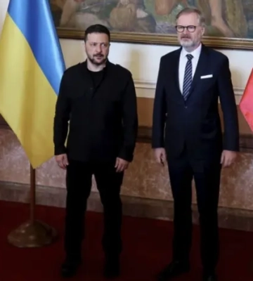 Україна та Чехія підписали угоду про створення центру повернення біженців Україна та Чехія підписали угоду про створення центру повернення біженців