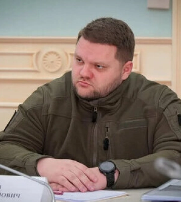 Розіб’ю ї*ало, - речник КМВА Ієвлєв погрожував журналісту за матеріал про його батька працівника Покровського ТЦК
