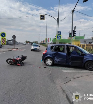 У Вінниці внаслідок двох ДТП постраждали неповнолітні мотоцикліст та пішохід, - поліція