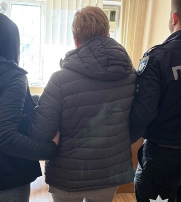 Лікарі ВЛК "продавали" статус ВІЛ-позитивних ухилянтам