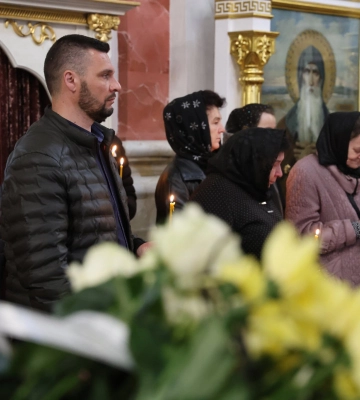 Загинув півтора року тому: у Луцьку провели в останню путь Героя Тараса Корніюка