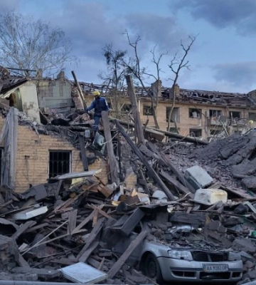 Станом на 6 годину ранку в Києві 9 людей загинули, 63 постраждали