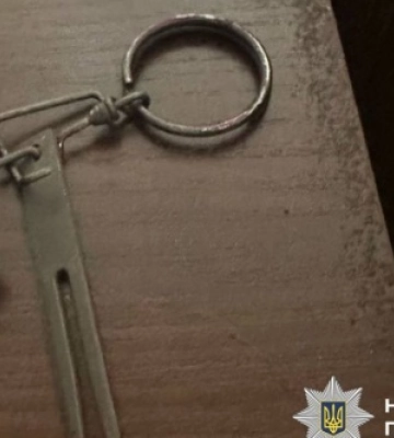 Довели шумні сусіди: в Києві чоловік кинув гранату з вікна