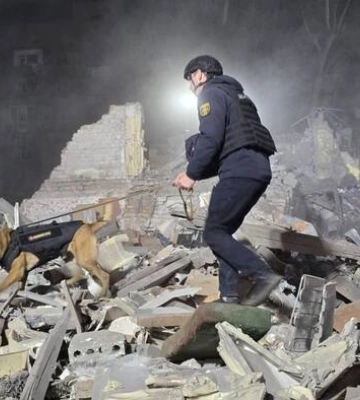 У Києві дев’ятеро загиблих внаслідок повітряної атаки рашистів, під завалами шукають дітей