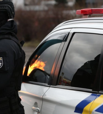 У Подільському районі Києва вибухнув автомобіль