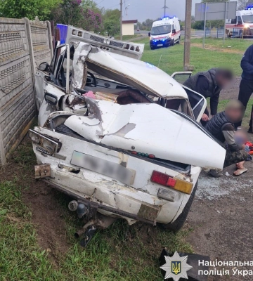 На Золотоніщині зіткнулися легковик та вантажівка (ФОТО)