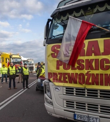 Польські перевізники анонсували протест біля кордону з Україною