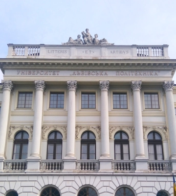 Львівська політехніка звільнила працівника, який образив військовослужбовця з інвалідністю