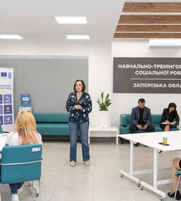 Запоріжанкам із числа ВПО доступні нові соціальні послуги