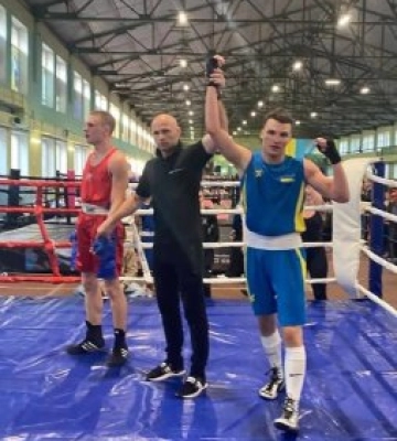 Спортсмен з Мукачева Ростислав Трусов став чемпіоном України з фрі бокс лайту ІСО