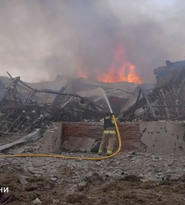 Унаслідок удару РФ по передмістю Сум загинула дитина, шестеро поранених
