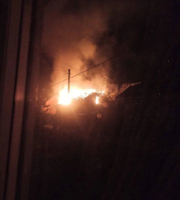 На Волині внаслідок пожежі постраждав комунальник: родина просить допомоги