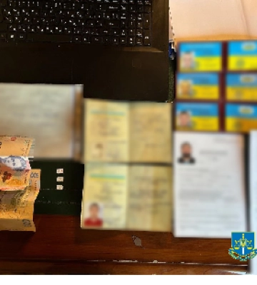 Торгували посвідченнями волонтерів та відстрочкою від мобілізації - на Сумщині судитимуть злочинну групу