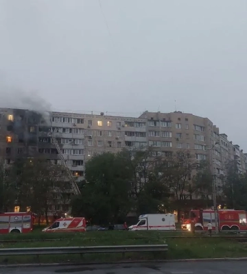 Київ під ракетною атакою, працює ППО, - мер