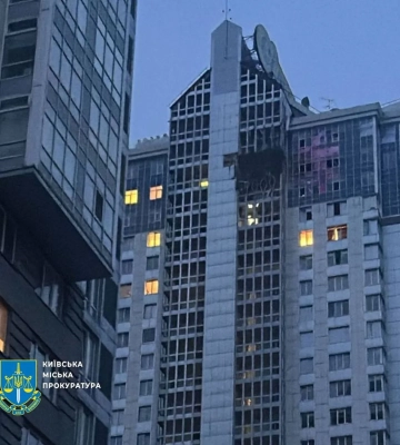 Есть жертвы и пострадавшие: в ГСЧС показали последствия ударов баллистикой по Киеву