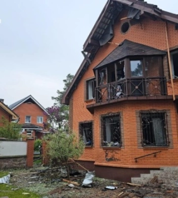 На Житомирщині внаслідок атаки ворожих дронів пошкоджені будинки