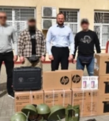 Луцька громада передала військовим чергову партію техніки