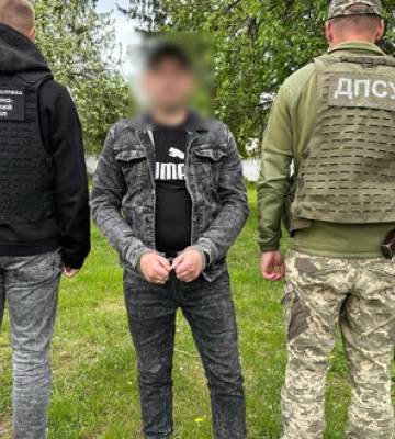 Изнасиловал несовершеннолетнюю: в Житомирской области в поезде задержан мужчина, который находился в розыске, - ГПСУ. ФОТО