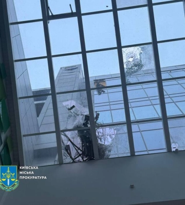 Наслідки атаки російських безпілотників по Києву показала прокуратура