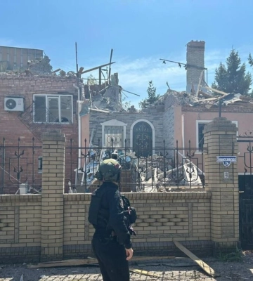 росіяни вранці скинули дві авіабомби на Донеччині: вбили двох жінок
