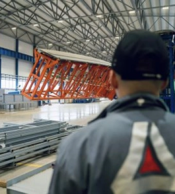 На Закарпатті нарощують виробництво вітротурбін: індустріальний парк у Перечині вийшов на потужність 30 установок на рік