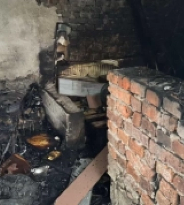 У Іршаві на Хустщині рятувальники ліквідували пожежу у гаражі