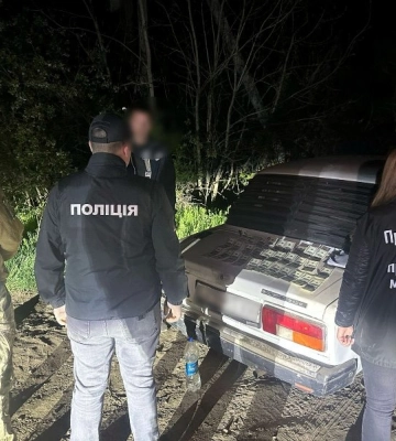 На Одещині чоловік намагався підкупити прикордонника для організації нелегального перетину кордону